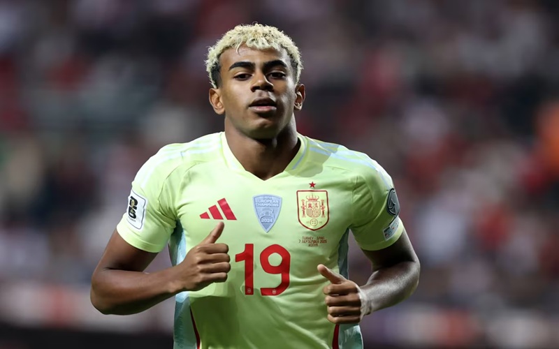 欧洲杯与国家联赛辉煌战绩 欧洲杯与国家联赛辉煌战绩